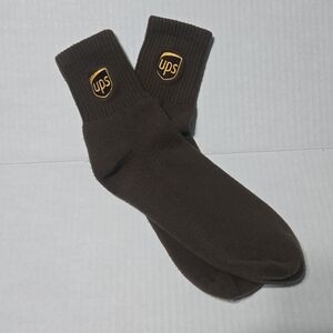 brown ankle socks with UPS logo, os